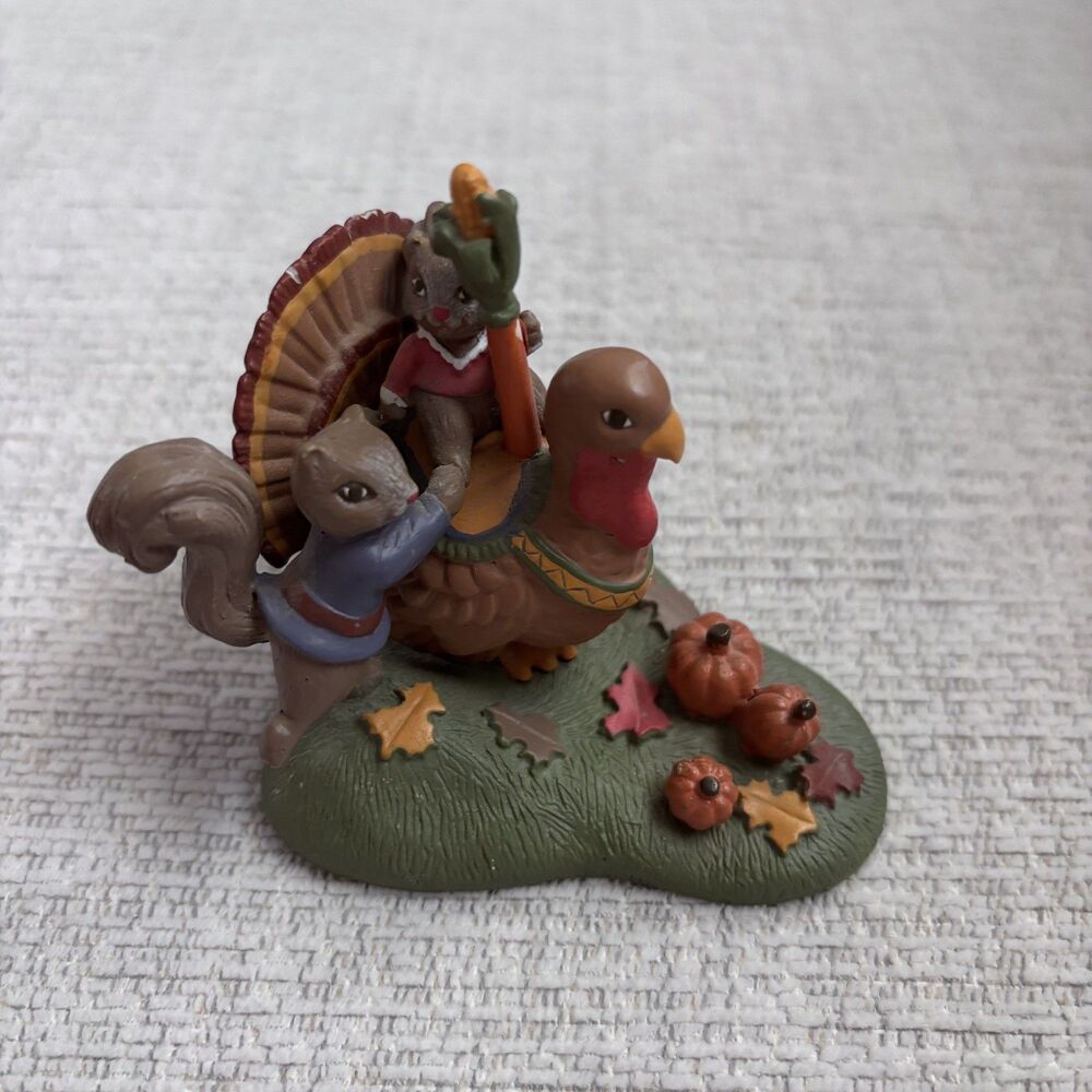 Kathy Jeffers 1993 Avon Turkey and Squirrels Thanksgiving figurine